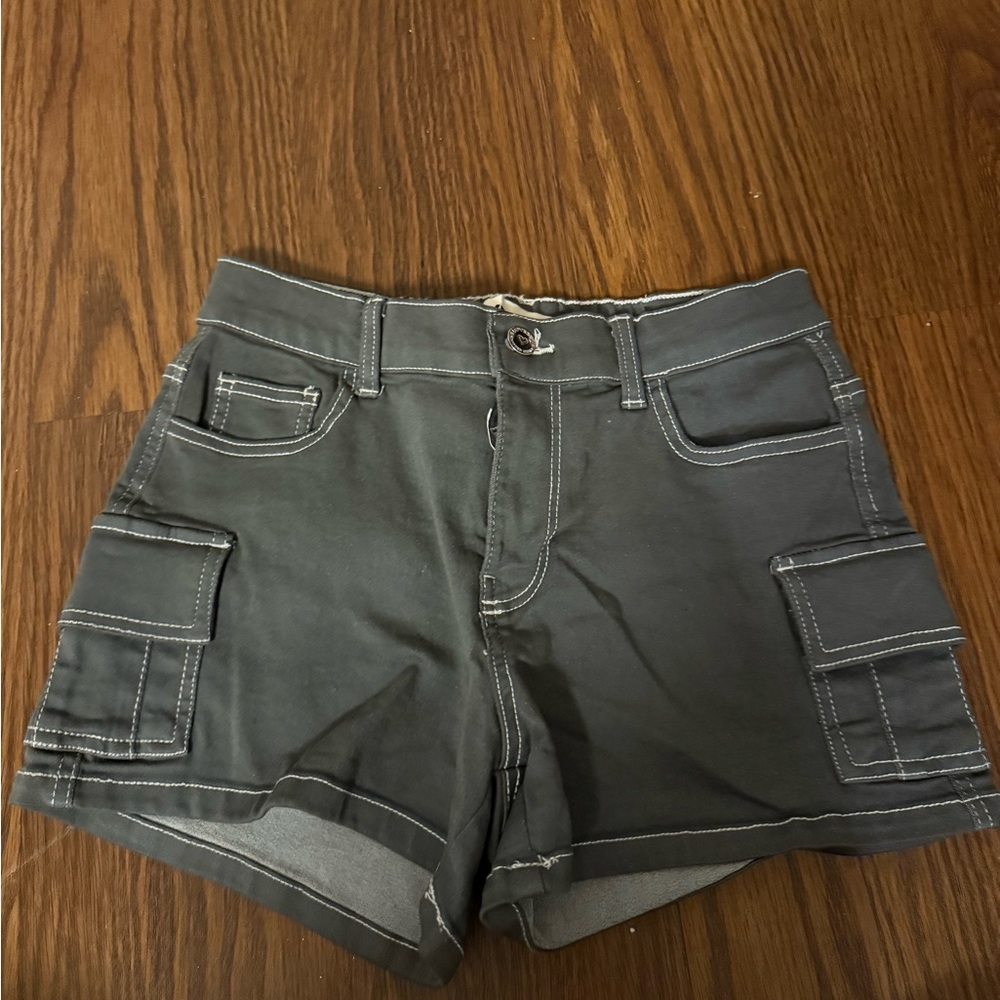Women's Gray Cargo Shorts